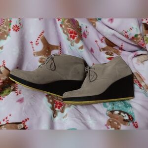 euc cole haan wedge booties tan nike collab